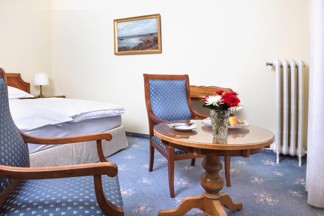 Hotel Victoria Glion Montreux Exterior photo